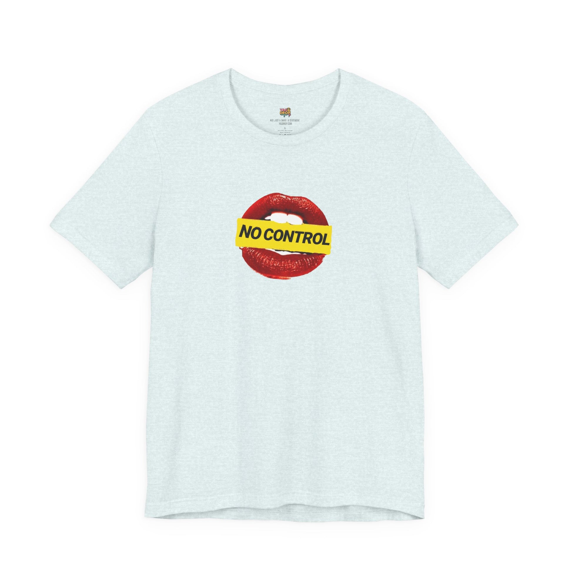 "No Control" Graphic Tee – Aesthetic Y2K Streetwear Graphic T-Shirt