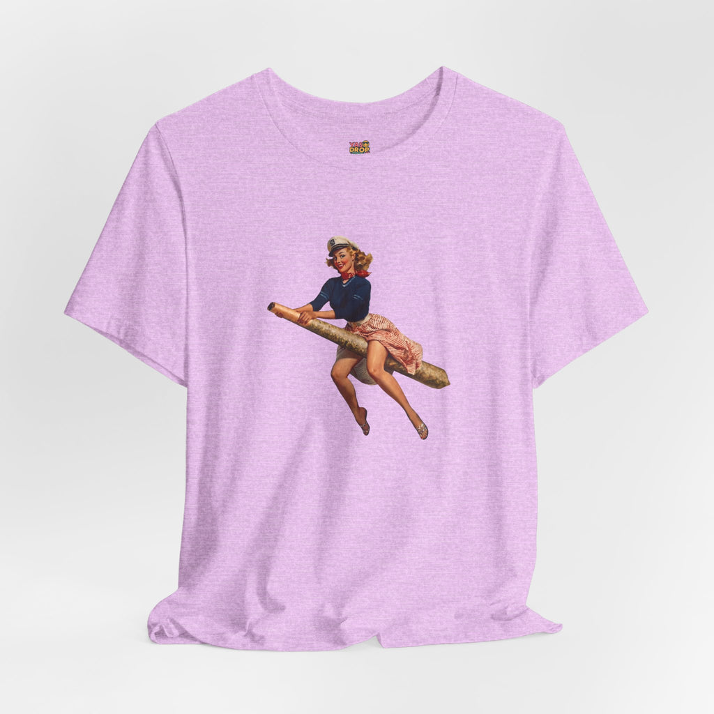 Retro Pin-Up Graphic Tee - Ironic Vintage Streetwear T-Shirt