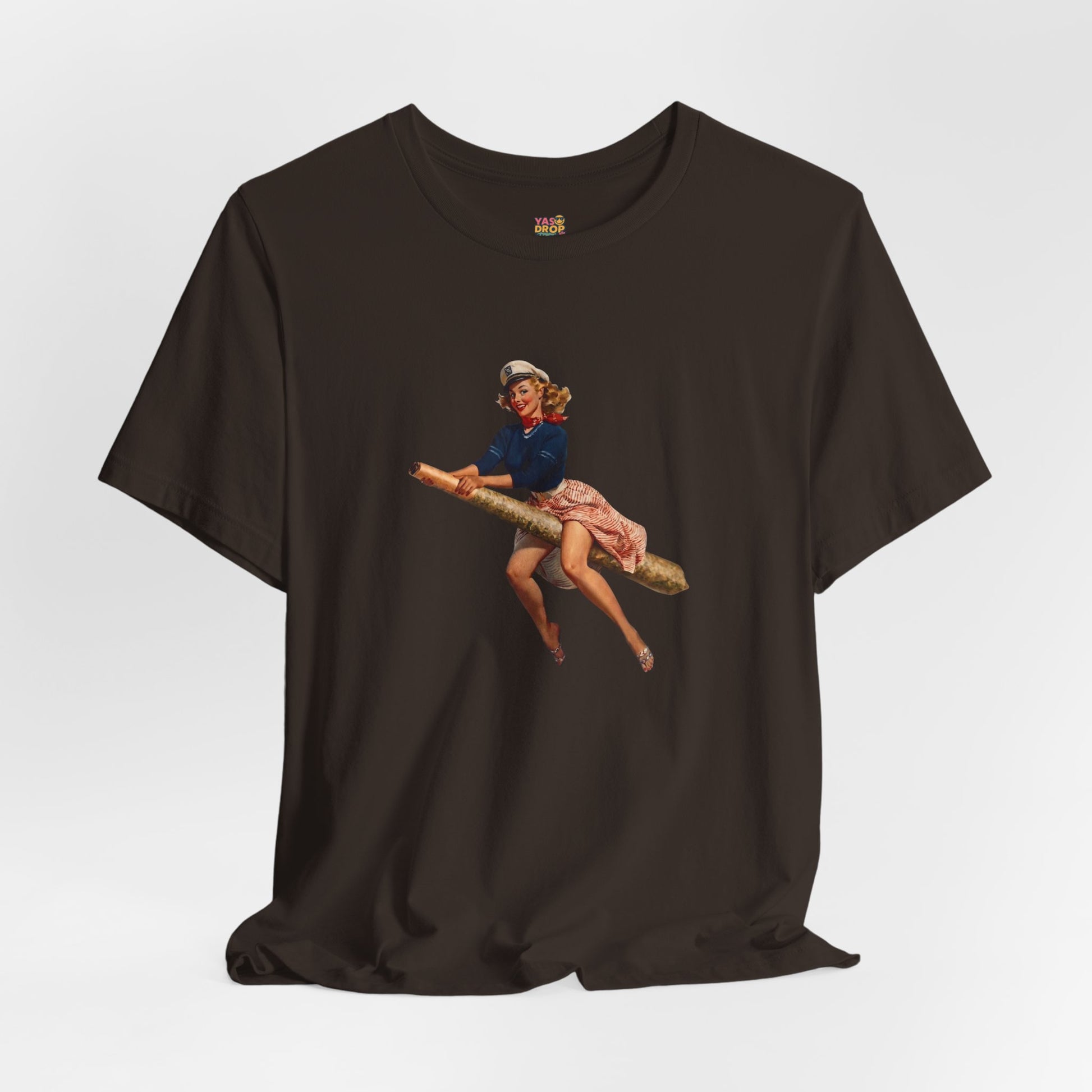 Retro Pin-Up Graphic Tee - Ironic Vintage Streetwear T-Shirt