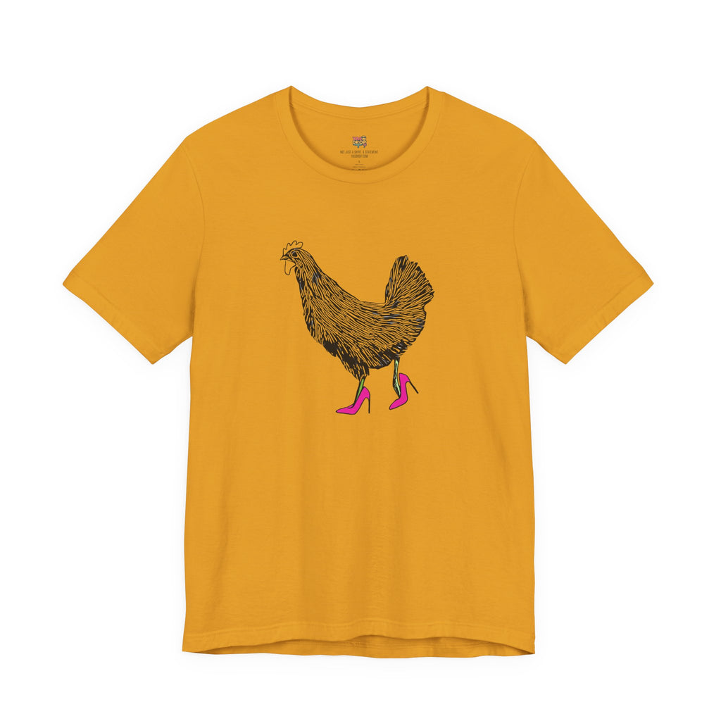 "Serving Looks" Chicken in Heels Graphic Tee – Ironic Minimalist Streetwear