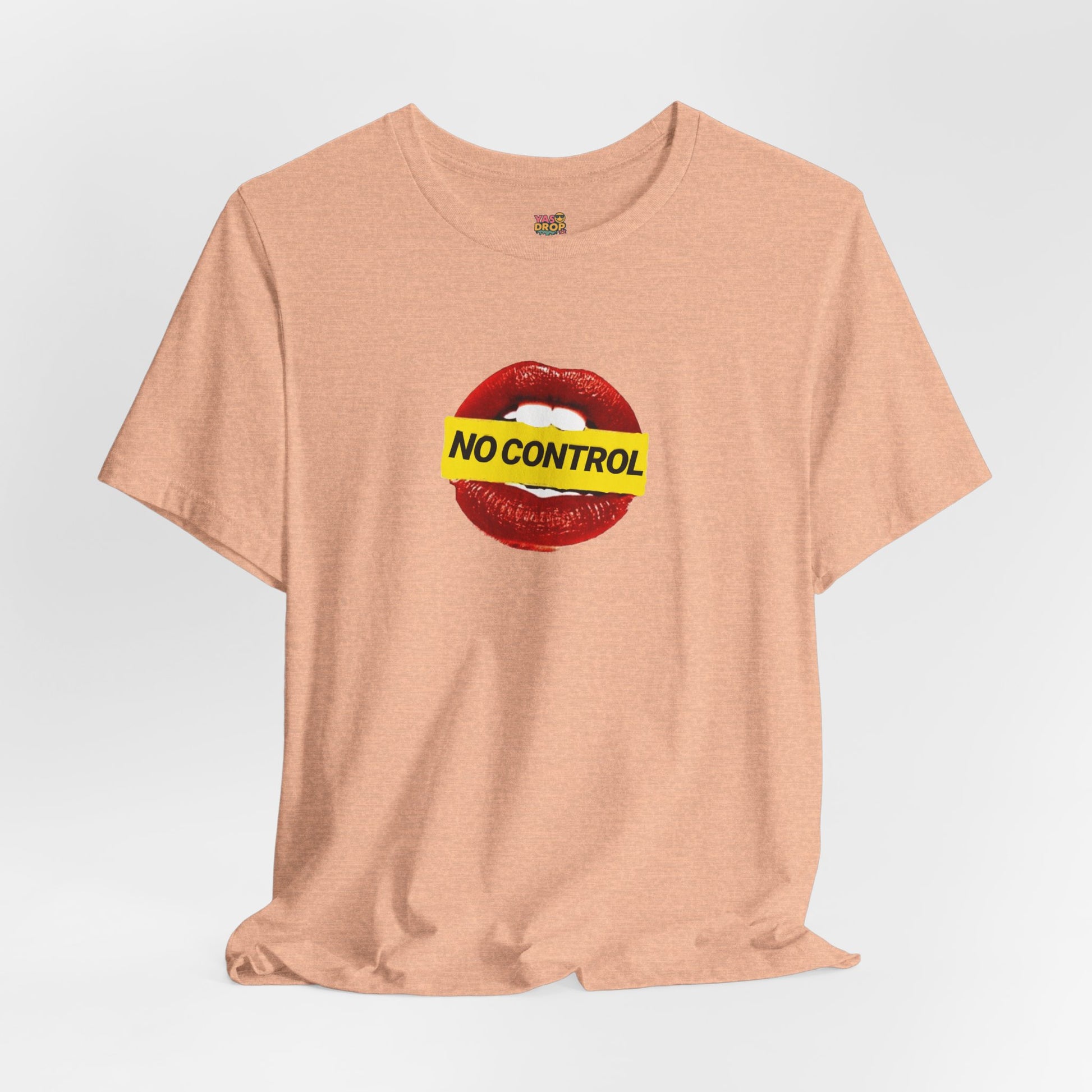 "No Control" Graphic Tee – Aesthetic Y2K Streetwear Graphic T-Shirt