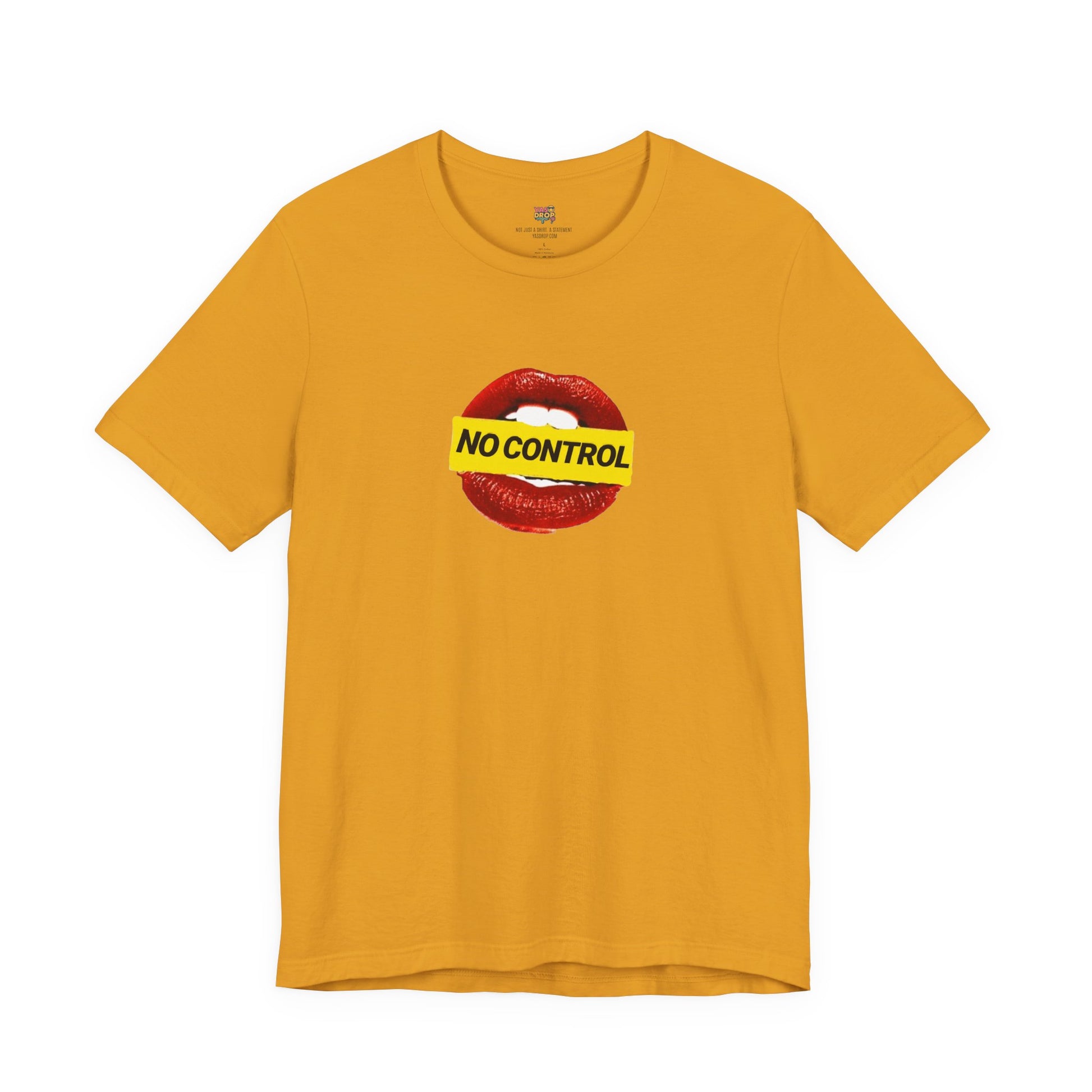 "No Control" Graphic Tee – Aesthetic Y2K Streetwear Graphic T-Shirt