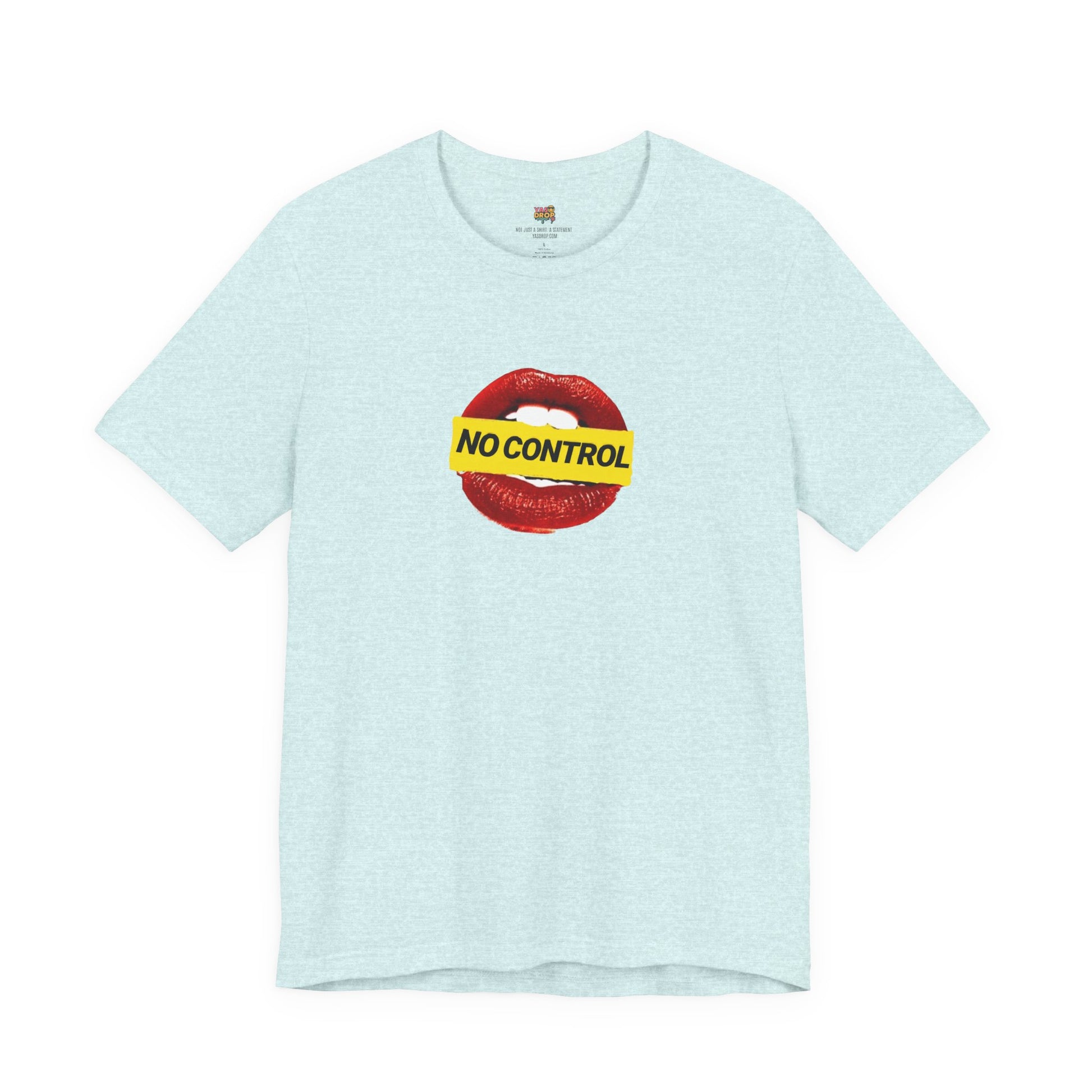 "No Control" Graphic Tee – Aesthetic Y2K Streetwear Graphic T-Shirt