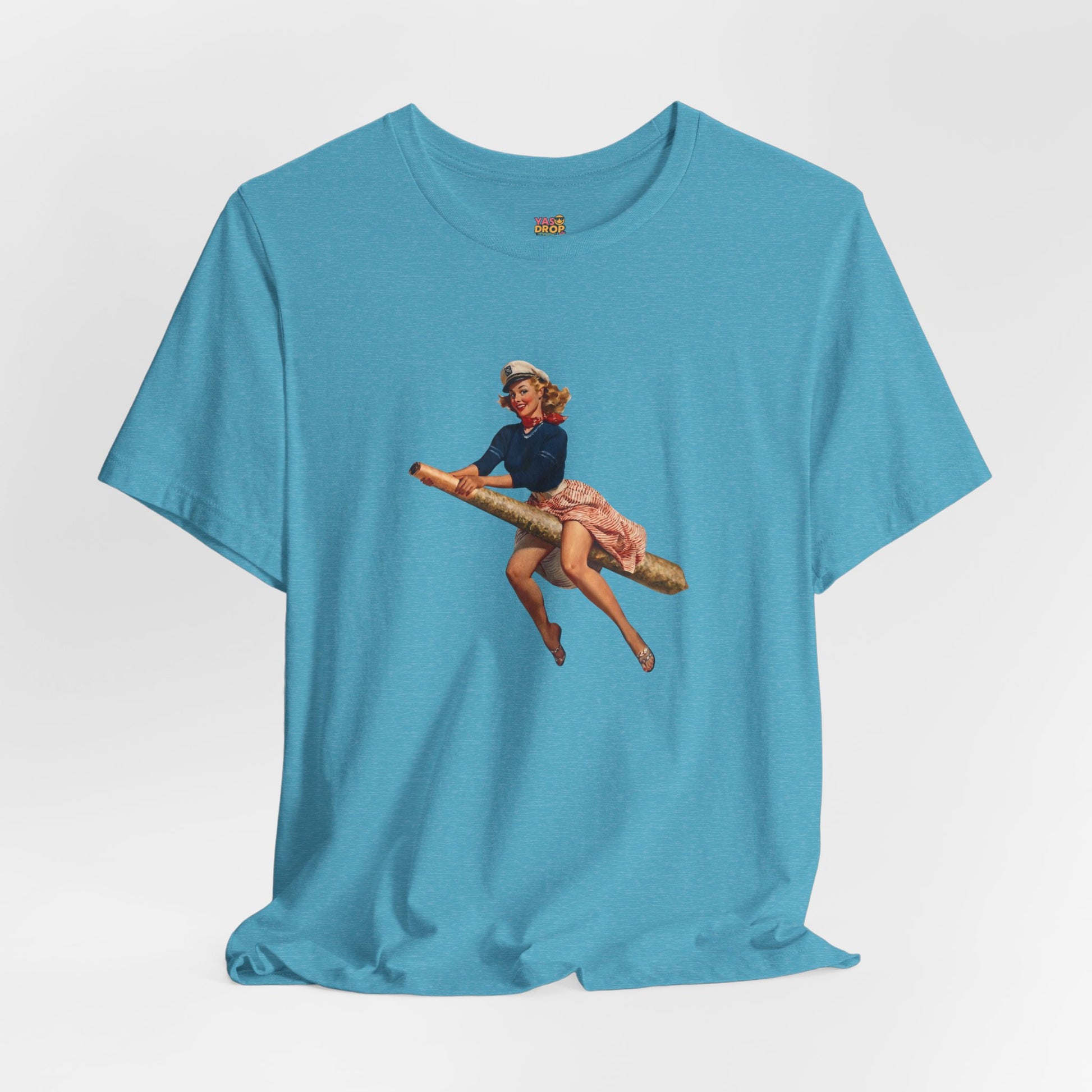 Retro Pin-Up Graphic Tee - Ironic Vintage Streetwear T-Shirt