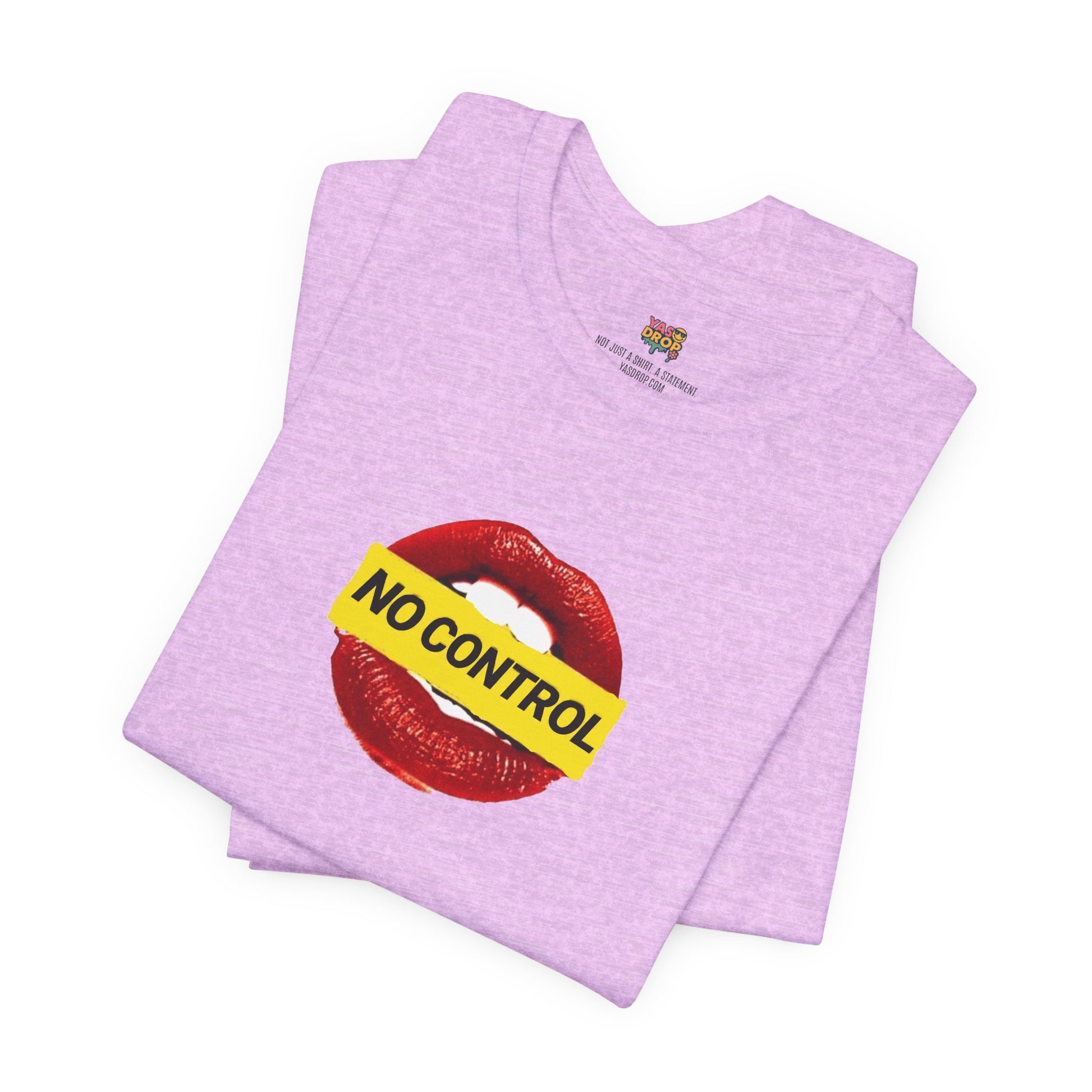 "No Control" Graphic Tee – Aesthetic Y2K Streetwear Graphic T-Shirt