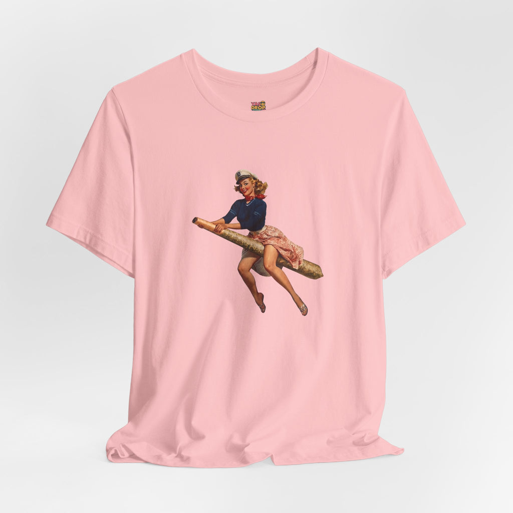 Retro Pin-Up Graphic Tee - Ironic Vintage Streetwear T-Shirt