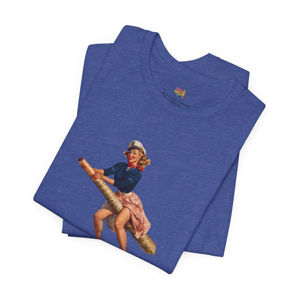 Retro Pin-Up Graphic Tee - Ironic Vintage Streetwear T-Shirt