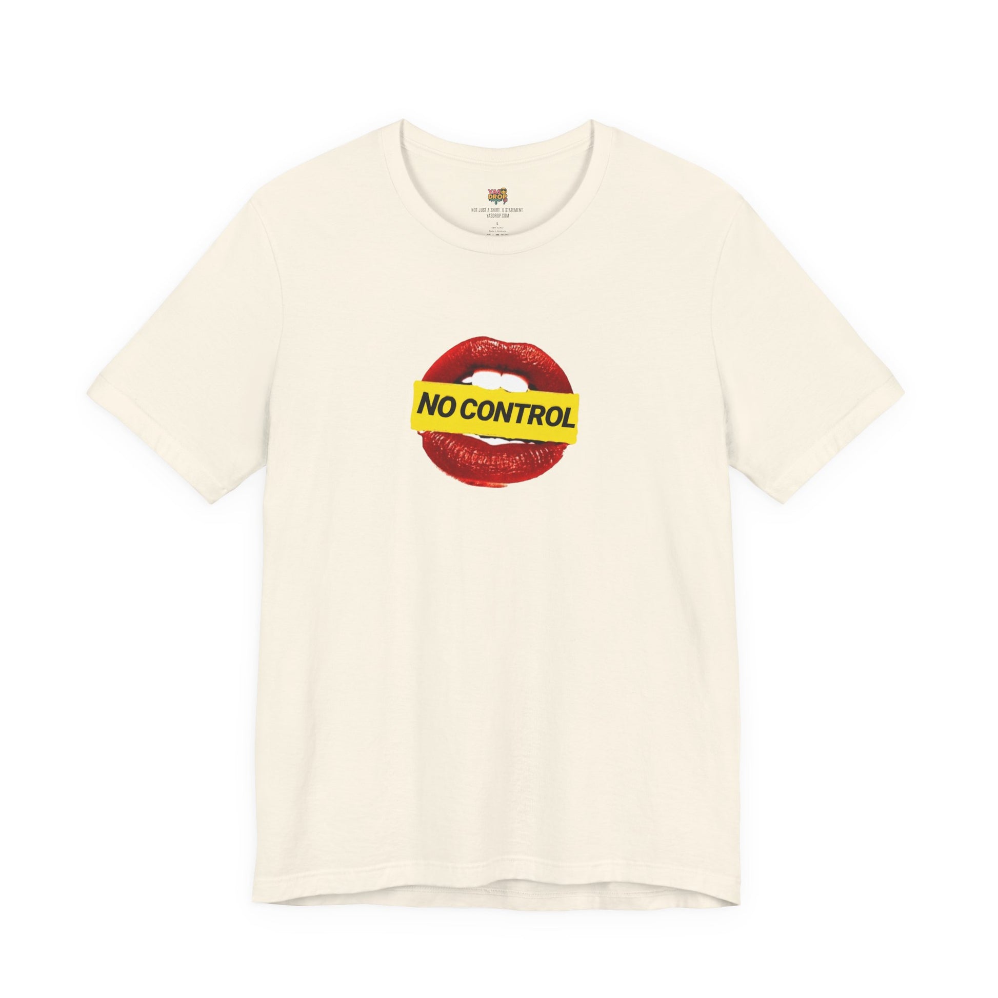 "No Control" Graphic Tee – Aesthetic Y2K Streetwear Graphic T-Shirt