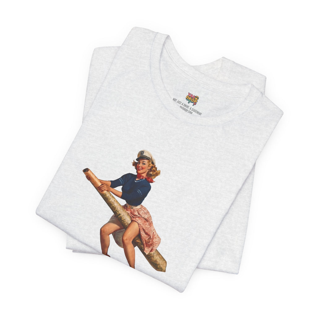 Retro Pin-Up Graphic Tee - Ironic Vintage Streetwear T-Shirt