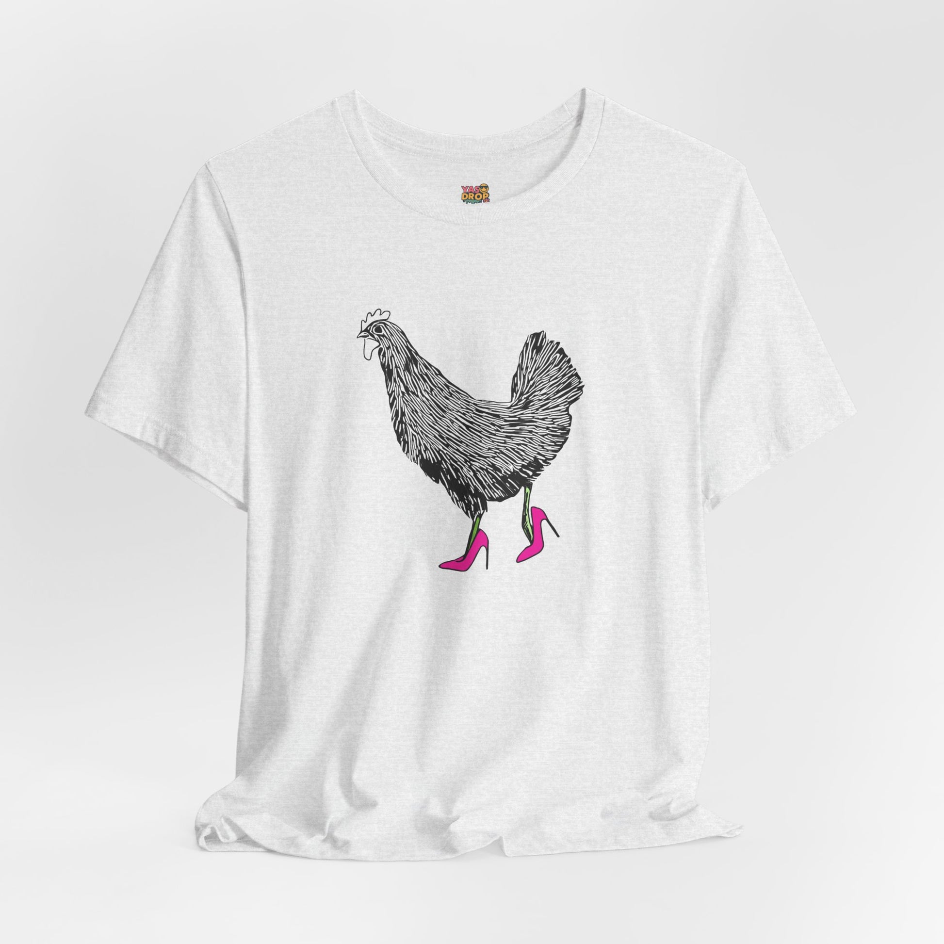 "Serving Looks" Chicken in Heels Graphic Tee – Ironic Minimalist Streetwear