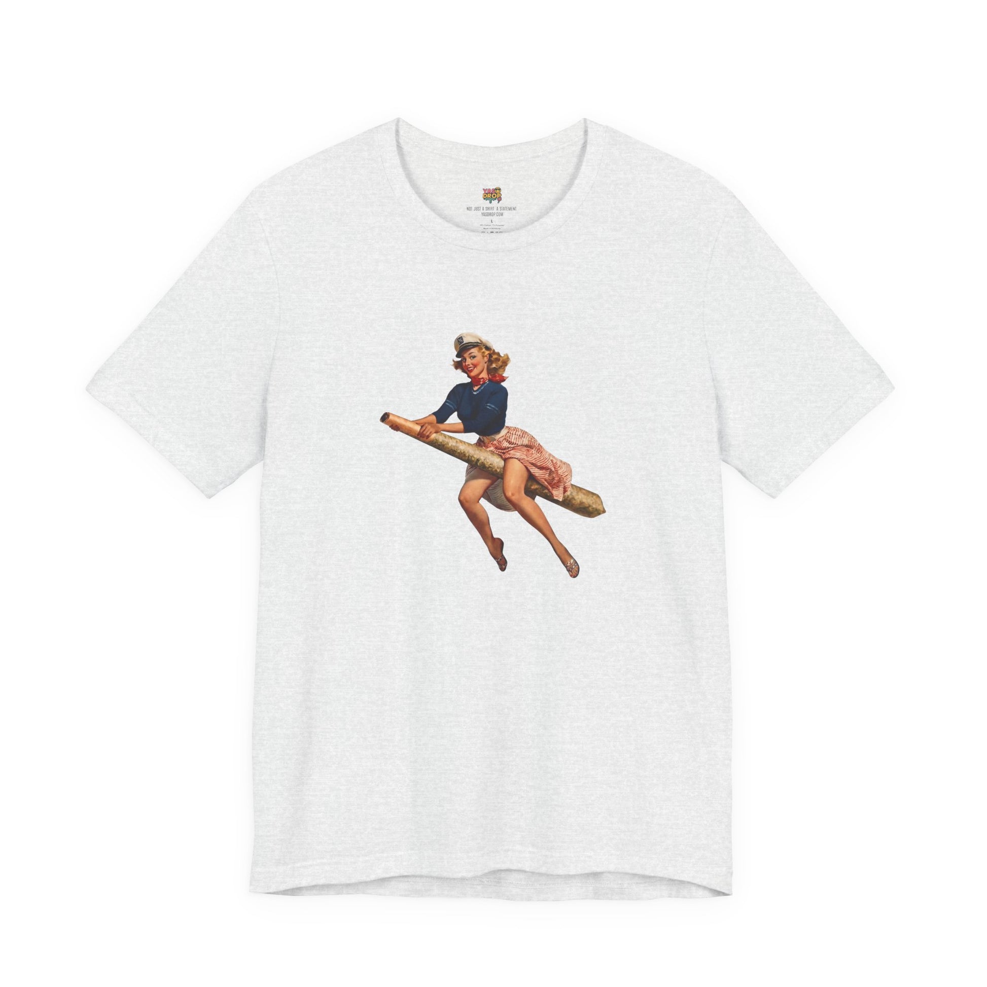 Retro Pin-Up Graphic Tee - Ironic Vintage Streetwear T-Shirt