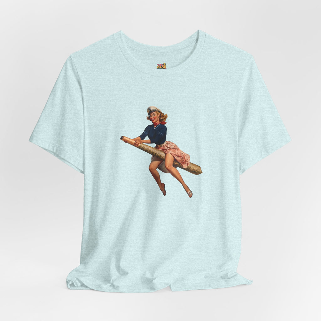 Retro Pin-Up Graphic Tee - Ironic Vintage Streetwear T-Shirt
