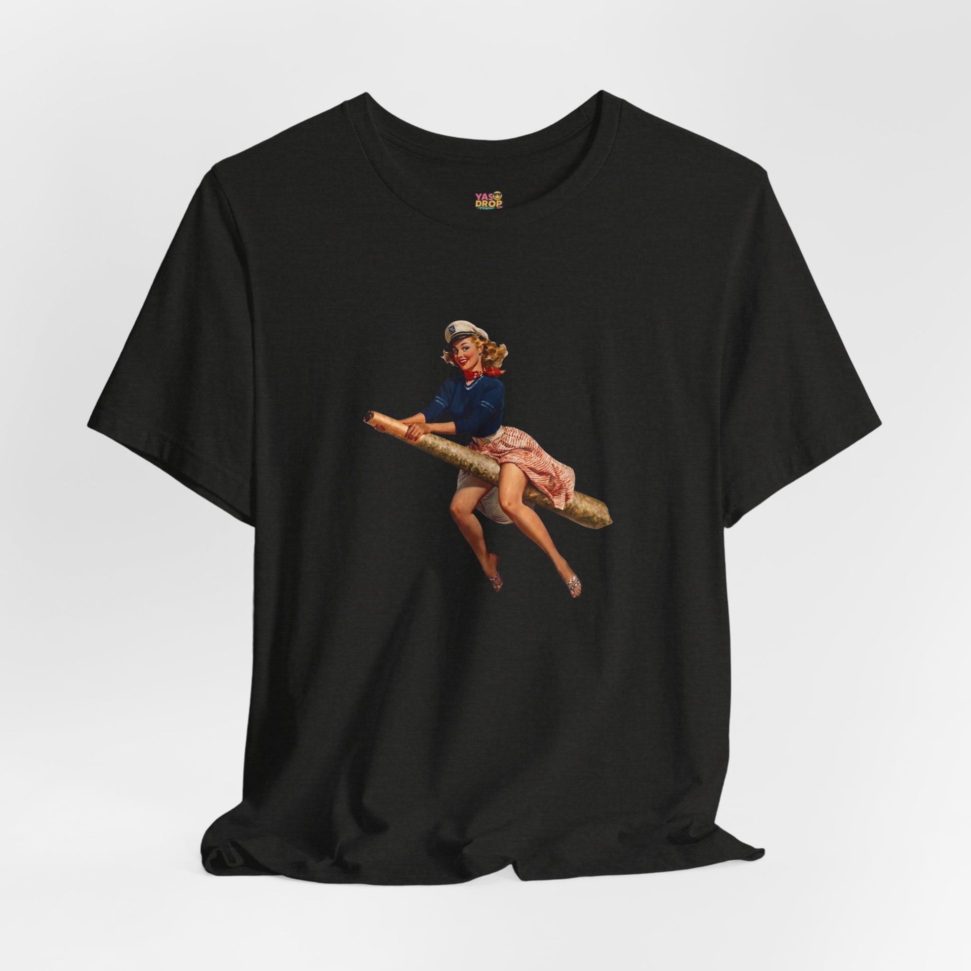 Retro Pin-Up Graphic Tee - Ironic Vintage Streetwear T-Shirt