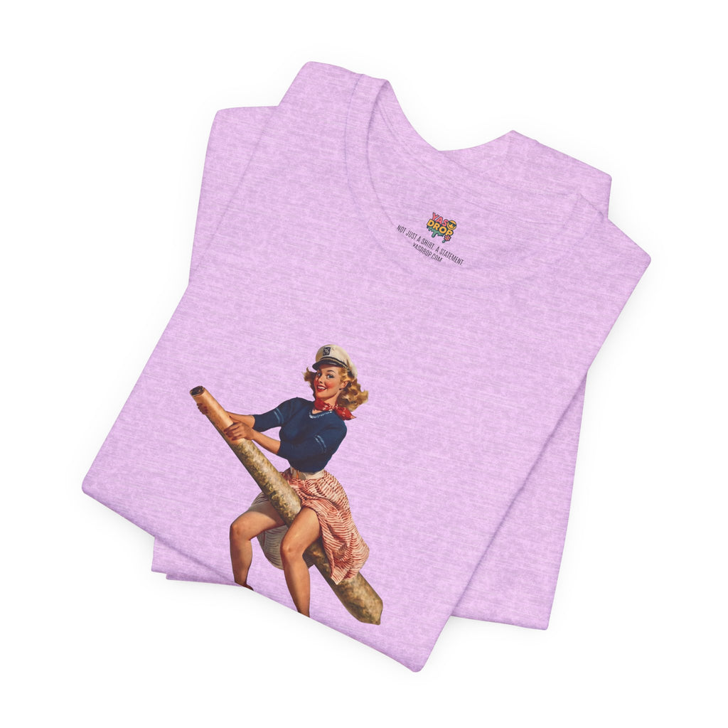 Retro Pin-Up Graphic Tee - Ironic Vintage Streetwear T-Shirt