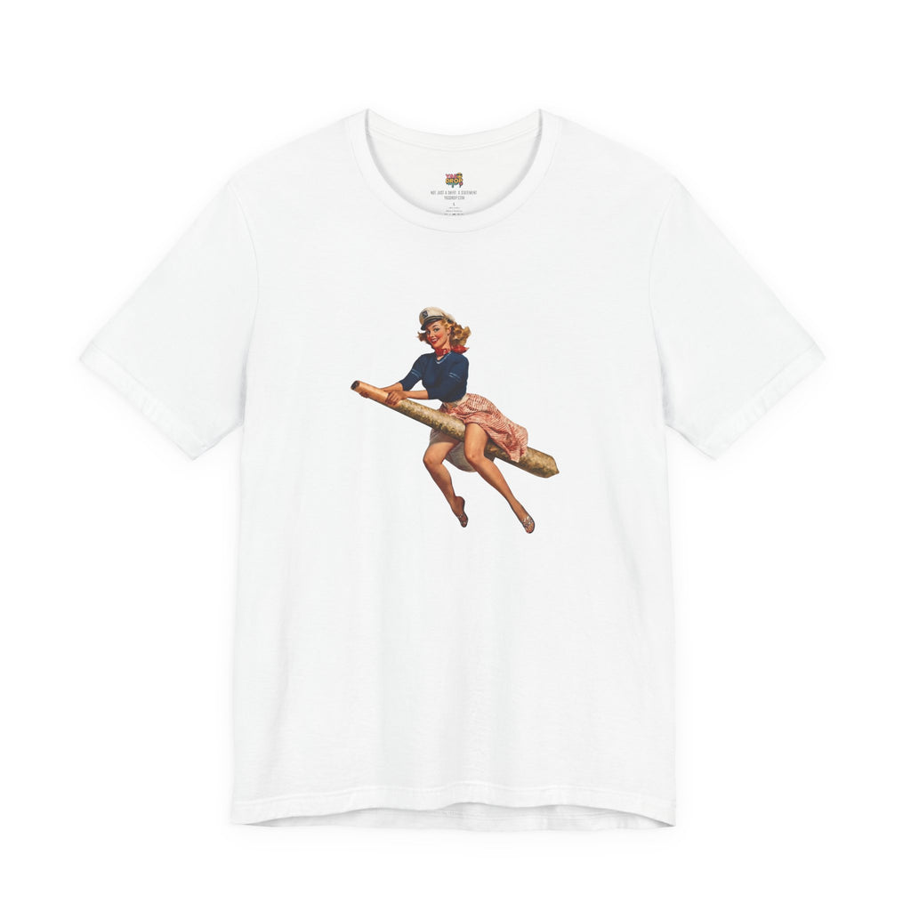 Retro Pin-Up Graphic Tee - Ironic Vintage Streetwear T-Shirt white